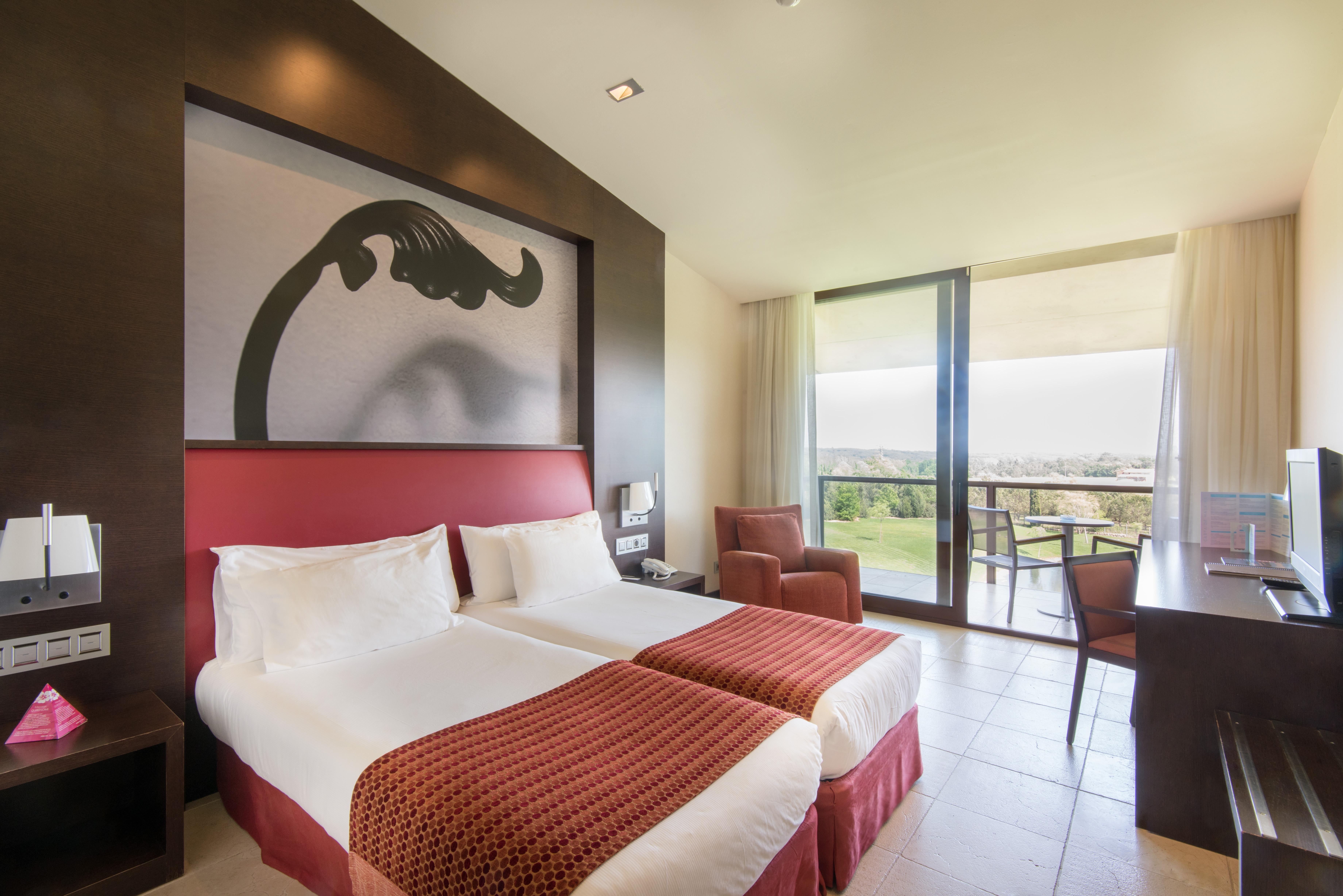 Hotel Mas Sola ซานตาโกโลมา เด ฟาร์แนร์ส ภายนอก รูปภาพ