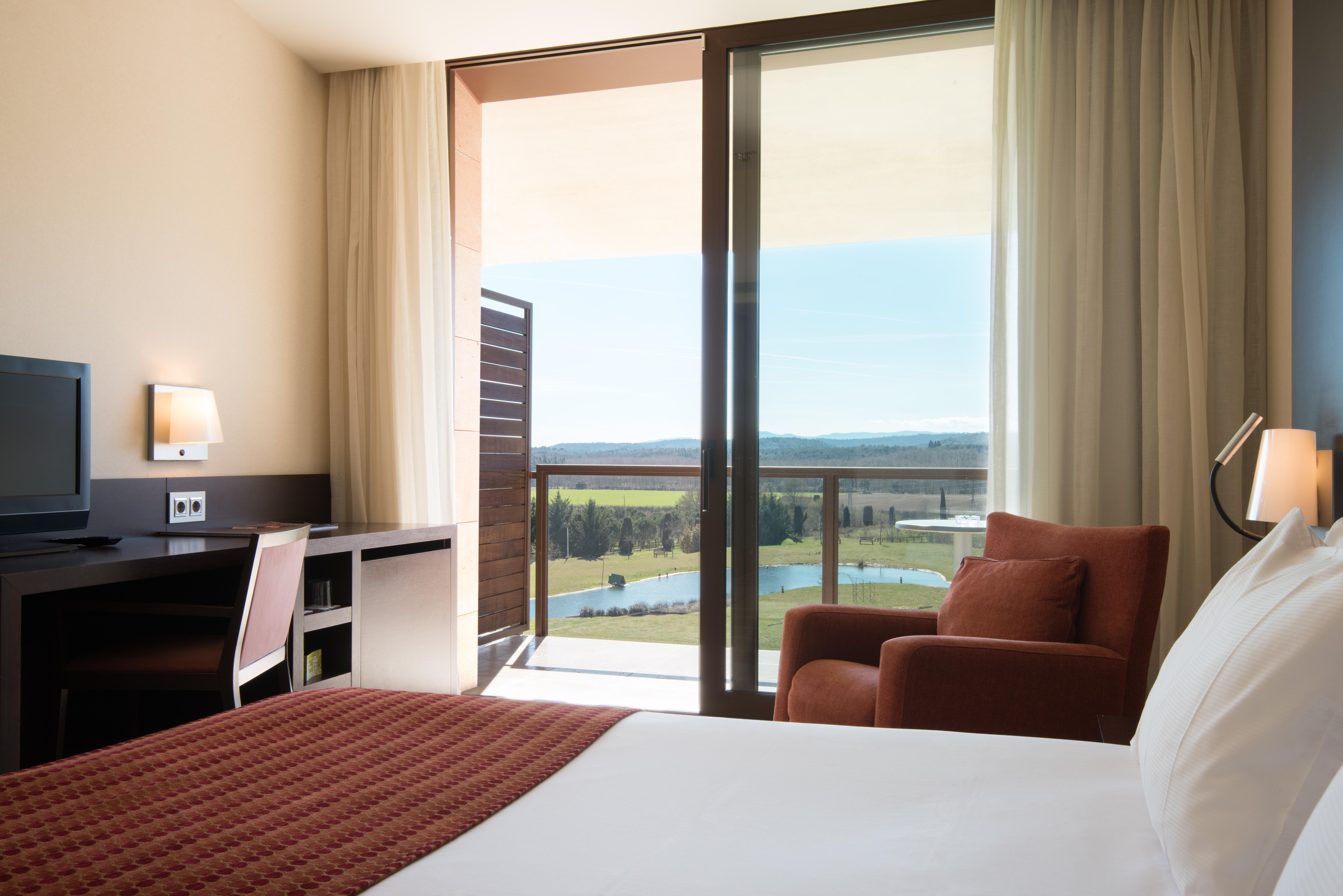 Hotel Mas Sola ซานตาโกโลมา เด ฟาร์แนร์ส ภายนอก รูปภาพ